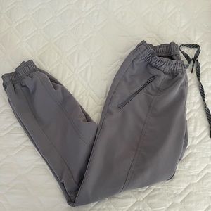 JAANUU SCRUB SET